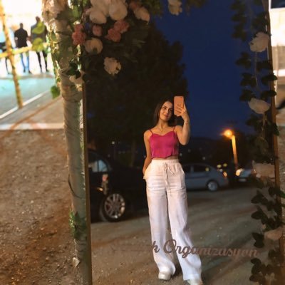 Cigdemsenturkkk's profile picture. Fazla konuşmayın zaten dinlemiyorum