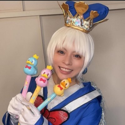 ドナオタ💙💛色んなキャラクターが好き😙キミプリプリルン推し🤍💚テーマパーク好き🩷仮装&コスプレします🐥酒クズ🍷ライブも行きます🎸鉄道好き🚅フォローはご自由に🙇 #師匠仮装2018 #師匠仮装2019 #師匠仮装2024 #師匠王様への道 #毎日ドナルドの日 #師匠inユニバ #キュア師匠