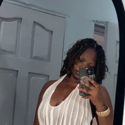 thegirltia__'s profile picture. I solemnly swear that I am up to no good