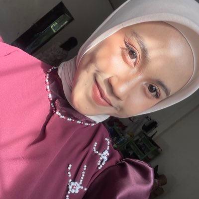 TutiMaya2201's profile picture. 