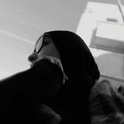 yasmeenahmed667's profile picture. العمرة 16/8/2025 ♥️🕋📿 .....
هروب من الواقع والمواقع ...! 🤷🏻‍♀️
ياسمين ف البطاقة بوسكا ف الحقيقة 🪄🎩
Untamed heart, chosen love 💙🌊