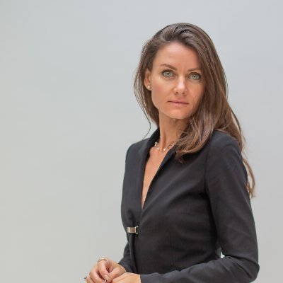 Founder @Creators4Impact 🇪🇸🇦🇪 🏛️
⛓️💥Ecosystem Enabler for Open Decentralized AI & Blockchain
🎙️@DAO4BUSINESS
▪️Diplomacy ▪️Tech ▪️Policy ▪️Culture