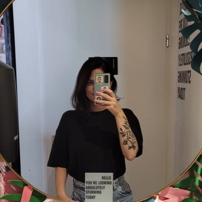 CrisCerqueira3's profile picture. ISFJ