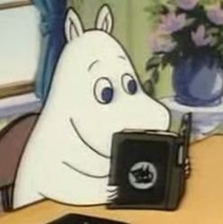 cohol_0105's profile picture. 당신, 녹슬면 끝이라 했지만 천 번을 두드리는 삶도 세상에는 있는 것이었다