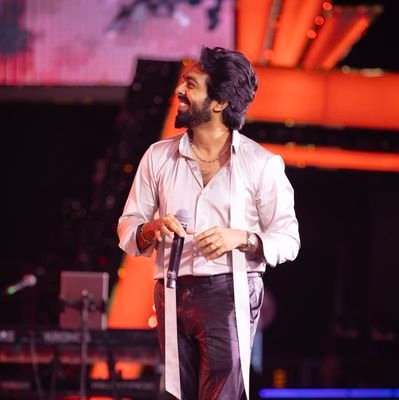 90's kids..Cinema holic,,
Your body is away from me ... but there is a window open from my heart to u ♥️
மகிழ்வித்து மகிழ் 💯🫂
u1 /GV /NaMuthukumar / vivek.