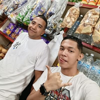 Albertocastrog7's profile picture. panadería 🥯