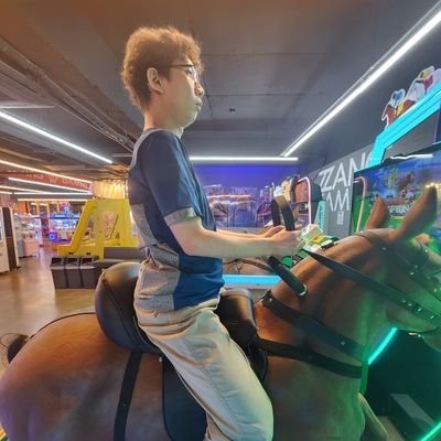Youngchul_J's profile picture. 한국인(South Korean) / He(or him) / Scholar(Nature, Technology, Art) with Horse Rider / IQ: 270(SD: 24), 'Un-Offical' / Tasking: Frozen3 OST(@Disney, @Pixar)