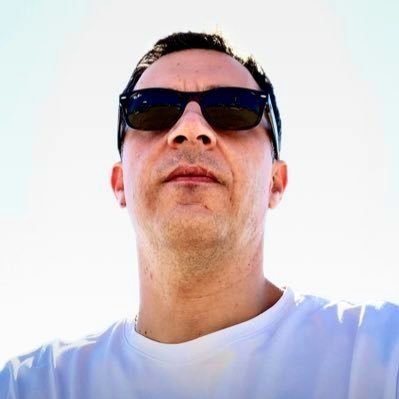 andrespereirafi's profile picture. 