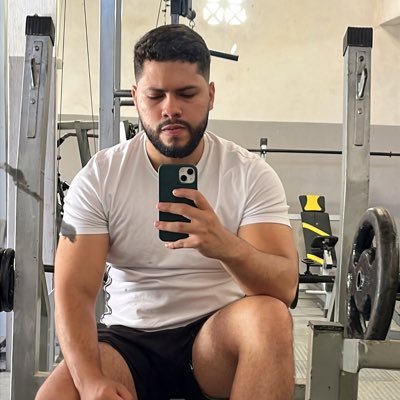 Iamnathancst's profile picture. não leve a sério, eu juro