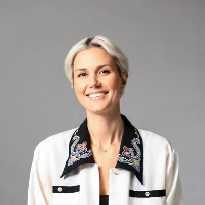 Sociology & Gender Studies Prof @MacEwanU | PhD OISE @UofT | @SSHRC_CRSH funded | Queer+Trans Joy, #EndGBV, Consent, Disability Justice | she/they @queerjoylab