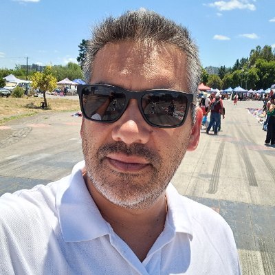 Rodo_ZeMa's profile picture. Made in Chile 🇨🇱
🐶 @el_perro_jagger
 Soporte Informático 💻🖥 
Técnico Certificado Apple  
Photography 📷📸 
ig: @rodozema
Tifosi 🏎🏁