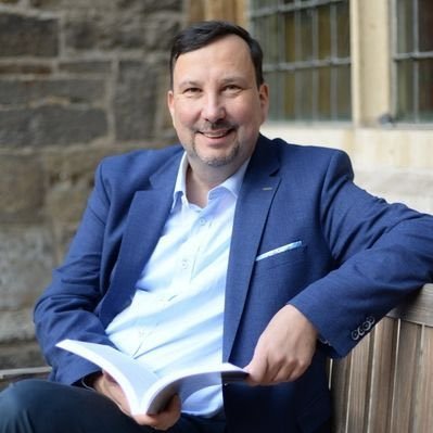 Professor of #finance at Ghent University ( @ugent ), tweeting about #foreignexchange, #FX #microstructure, but also about policy. Hier privat.