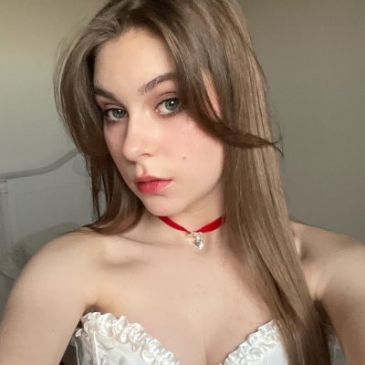 0702Sophia's profile picture. Fearless, focused, and riding with XRP 💥