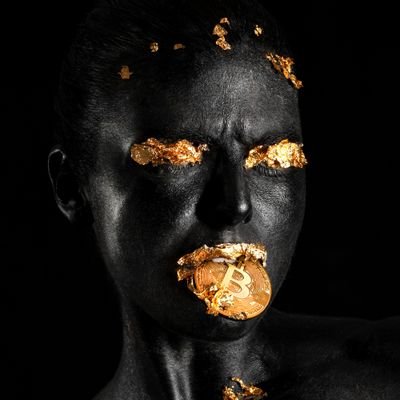 Fine Art Photographer. Creating beauty. Awarded by WPE. Exhibited in NFT events. Golden Nu' and Portraiture on Manifold ⚫️🟠