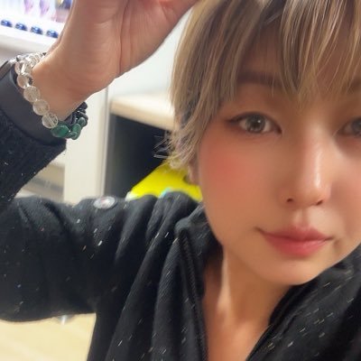 2021年12月からフリーランスへ。 ひとつの場所に留まるのが、息苦しく感じる。 “旅するように仕事する”を目標に、毎日を楽しく過ごします✨ 2022.8.29より天然石アーティストとして活動✨#SUKUNA公認天然石アーティスト #無言フォロー失礼します🙏