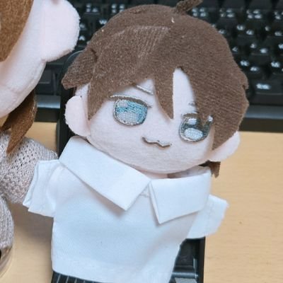 20↑/普段はとうらぶ&ぶんある（💯最推し）二次創作のアイデアや設定、日常、何でもない呟きを壁打ち/※絵は不定期/