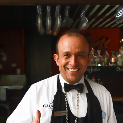 Chef Repostero, Sommelier de Profesión, @ClubAmerica @realmadrid mis dos grandes equipos!!! Ah y obvio @patriots
