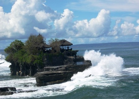 SilaTours's profile picture. Come and join the fun with Sila & Team as we take you on an unforgettable journey of beautiful Bali. Wonderful experience that will stay with you forever.