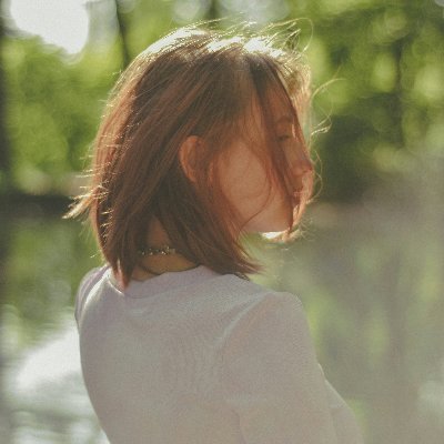 SelinDemirbilge's profile picture. Bir bakış attı kalbimi yaktı