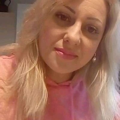 StellaJenn62519's profile picture.