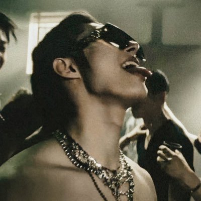 i eat mingi’s jewellery for dinner and his bussy for dessert | NSFW 🔞 block if uncomfortable MDNI