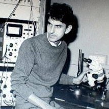 InsaaniatParast's profile picture. I do not support any political party