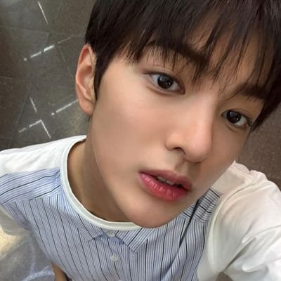 ──★ ˙ ̟fan acc !!