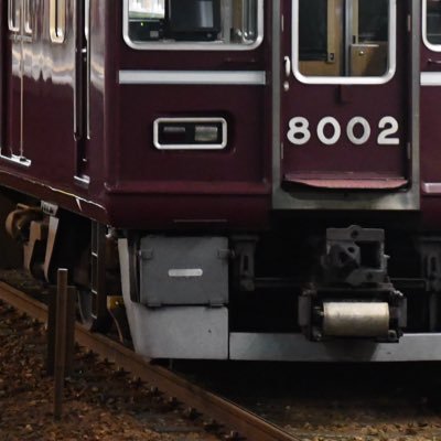 鉄道/ウマ娘/競馬/内通禁止 親友→@97attackbomber 愛妻→@Tokai__Teio__恋仲→スーパークリーク 競馬のお兄ちゃん→@takanya1017 写真垢→@JRE259HK8000 弟→@tetsuotanosabu 彼女@SUZU_pocket