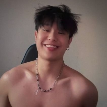 ᅟᅟᅟᅟ —. tɑtuɑdor ツ pɑi do sɑlɑdɑ e do tubαrα̃o nɑs horɑs vɑgɑs.