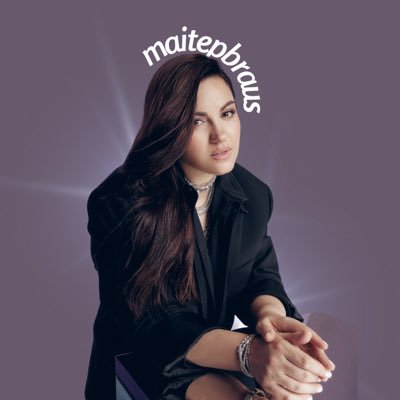 Portal de notícias e informações sobre a atriz e cantora Maite Perroni no Brasil e Estados Unidos. 🇧🇷🇺🇸❤️