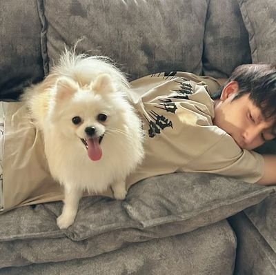 Veyynaa's profile picture. ★ 𓈒˚. 🎧 ﾐ
𝓜𝗎𝗌𝗂𝖼 𝗂𝗌 𝗀𝗈𝗈𝖽 𝖿𝗈𝗋 𝗍𝗁𝖾 𝗌𝗈𝗎𝗅, 𝖺𝗅𝗐𝖺𝗒𝗌

live,laugh, love @Chimonac