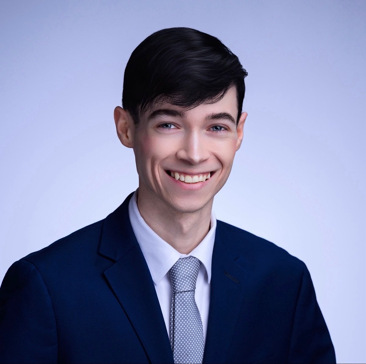 Navy vet | U.S. House Fellow | Husband | Chair @chescoyoungdems | Love wins 🇺🇸