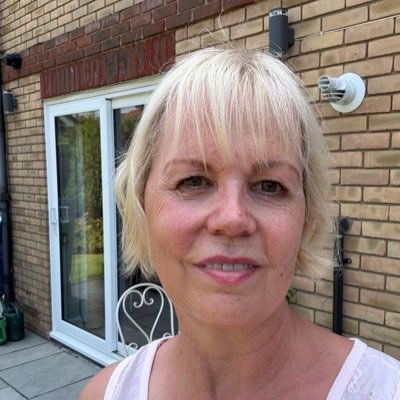 santapaws22's profile picture. 