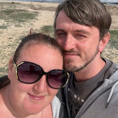 Massive Liverpool fan! 🔴 YNWA #JFT97 … Lauren❤️ Eagles 🦅 #FlyEaglesFly