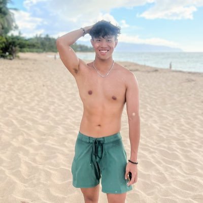 25 Part-Time @Twitch Partner, Full-Time Data Analyst. | UIChicago Alum 🎓brandon@evolved.gg