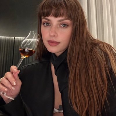 💌 always remember that whoever is trying to bring you down is already below you, Annalisa e Irama il mio posto sicuro, amo viaggiare