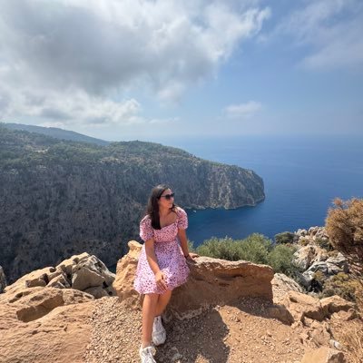 nazlidnc's profile picture. 💫