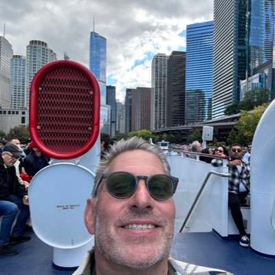 Retired EY Global Advanced Manufacturing and Mobility leader. Passionate about cars, mobility and disruption. Proud father & grandfather.