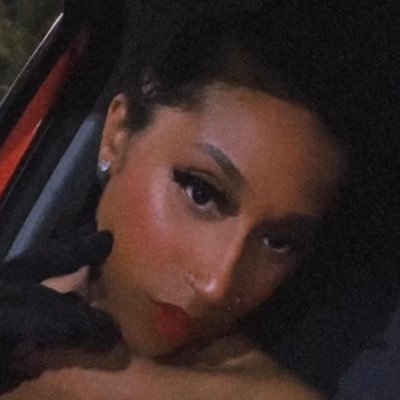 keamberrlovee's profile picture. STOP THE WORLD, I WANNA GET OFF!