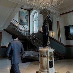 Yweapar6395's profile picture. 