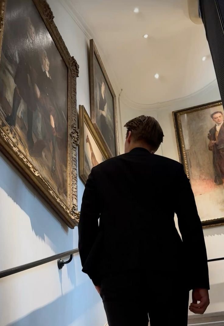 Aswaornie424's profile picture. 