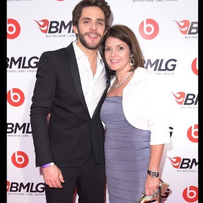 Mother to @thomasrhett
Thank you so much for the love and support ❤️