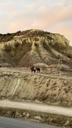 jaywildcat's profile picture. Reached for the pack on the table by my wallet