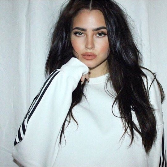 Deana49814463's profile picture. So sweet, so easy on the eyes, but hideous on the inside