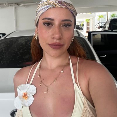 Lauraa__aaa's profile picture. 