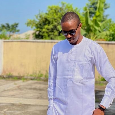 Lecturer, UNIOSUN (S.T.M.E). Proud Gregorian 💯... Chelsea 💯