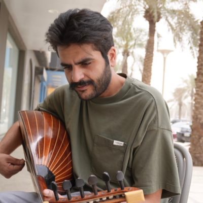 بزر وقت الرخا، رجّال وقت اللزوم. #شاعر نجدي دايم، وأحب كلّش. ||| Snapchat: Exiled.21 ||| Creative Director || salman@alshathris.com