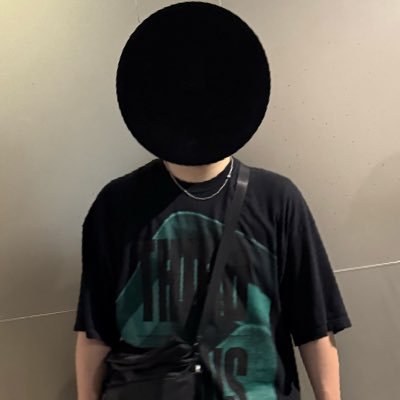 男/25↑/愛知県住 服と音楽を聴くのが好きです。 フォロー、リプライ気軽にしてください🥺 ライブ参戦を趣味にしたい ライブ参戦歴→ミセカイ9/7 ヨルシカ9/21 tayori 10/11