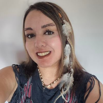 •32🌟🧚♀️🦄 •Love country music! 🎶🤠 •Astronomy enthusiast 🌠 •Animal lover 🐿🦆 •Psalm 23 ✝️💖