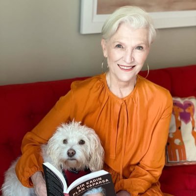 Doctor of Dietetics. Speaker. Model. International Bestselling Author #AWomanMakesAPlan